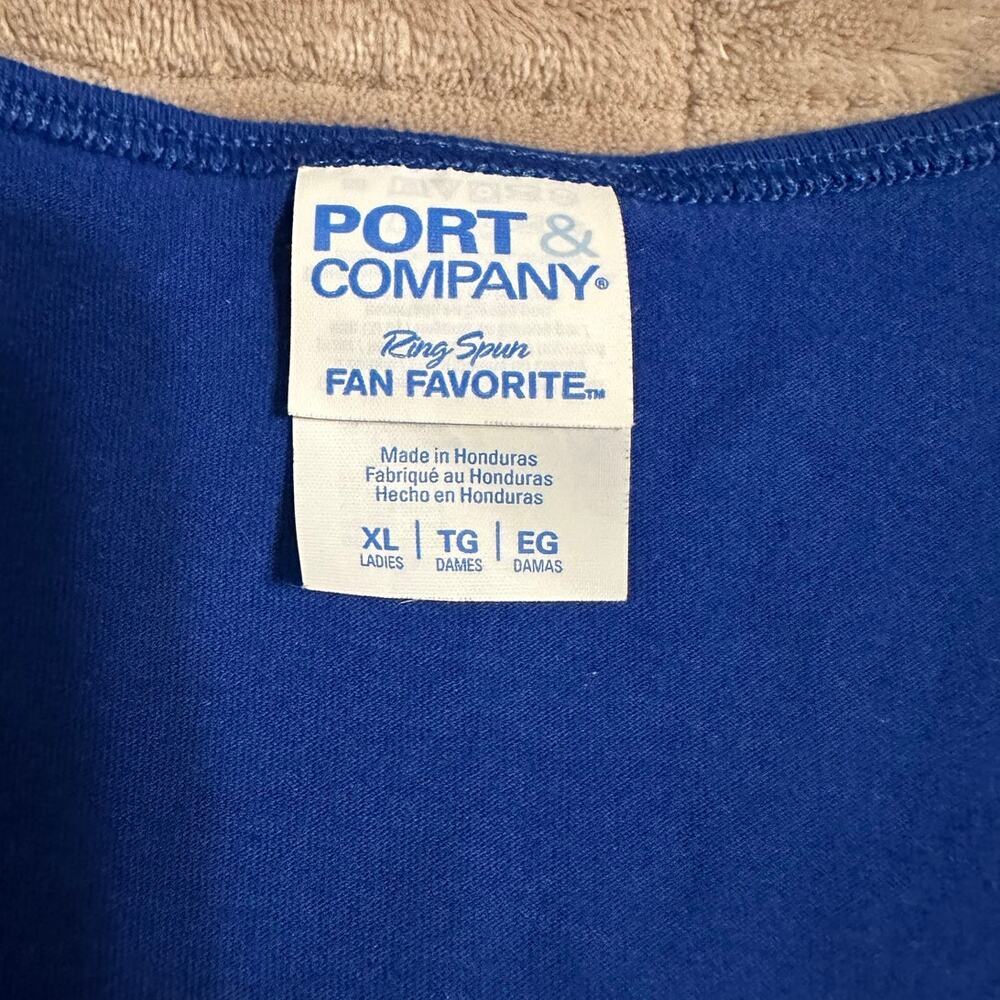 I Love Hot Dads Tank Top Size XL Sleeveless Shirt Athleisure Workout Funny - Picture 3 of 5